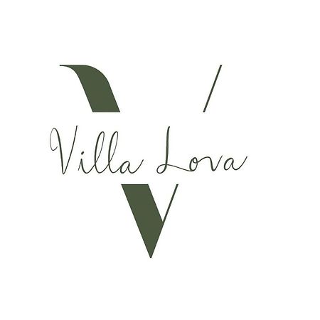 Villa Lova Sambirenteng Gretek Εξωτερικό φωτογραφία